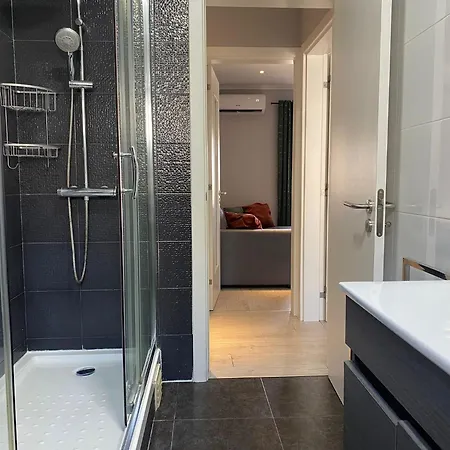 Piedade With Terrace Apartamento Almada