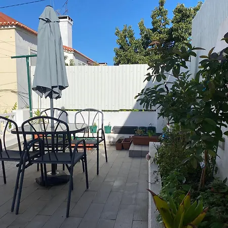 Piedade With Terrace Almada