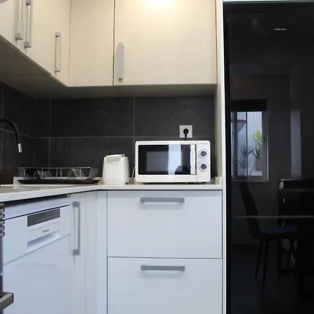 Piedade With Terrace * Almada