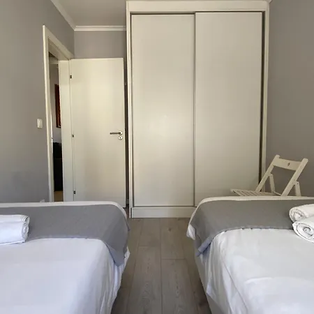 Piedade With Terrace * Almada